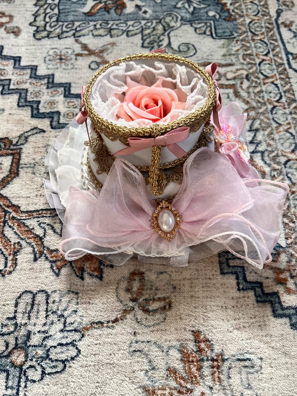 Delicate  Mini TeaPartyHat - Decorative Women’s Accessory